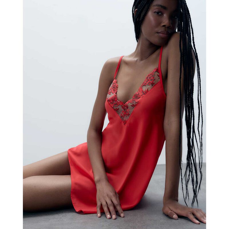 Bluebella Lavanya Luxury Satin Short Chemise image number 3